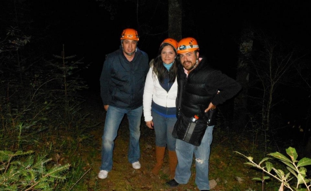 Explorando en la noche.jpg